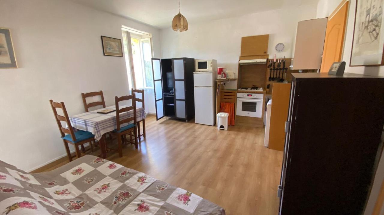 A Petricaghja Appartement Alata Buitenkant foto