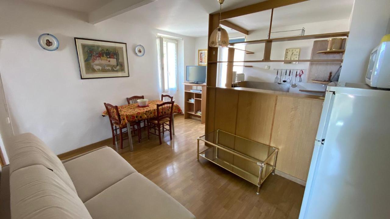 A Petricaghja Appartement Alata Buitenkant foto